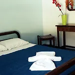 Corifo Village 3*