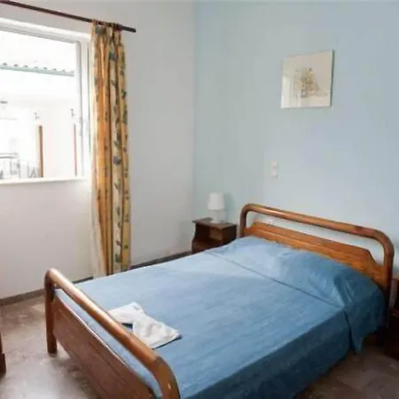 Ξενοδοχείο με διαμερίσματα Corifo Village Αχαράβη