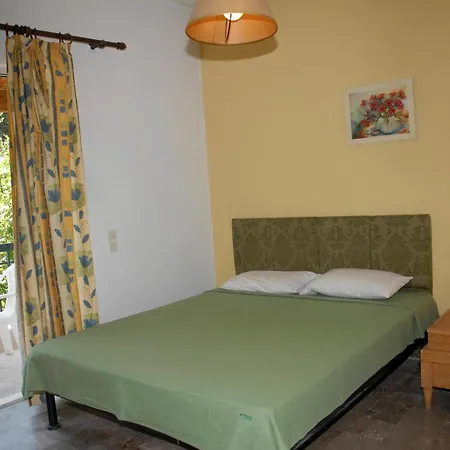 Corifo Village Αχαράβη