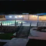 Corifo Village 아카라비