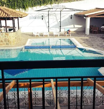 Corifo Village 3*