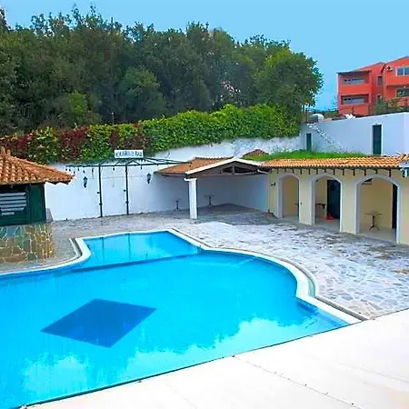 Aparthotel Corifo Village 3*