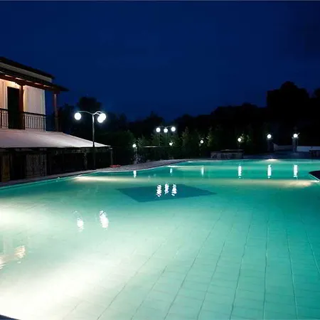 Corifo Village Apart Otel